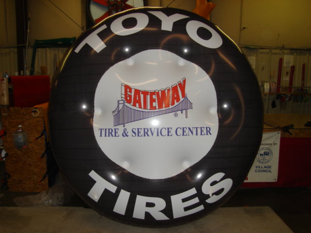 trade show balloons